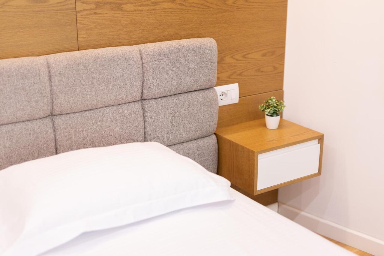Exclusive 2 Bedrooms Apartment Tirana Kültér fotó