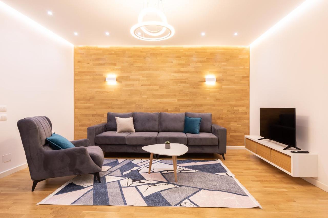 Exclusive 2 Bedrooms Apartment Tirana Kültér fotó
