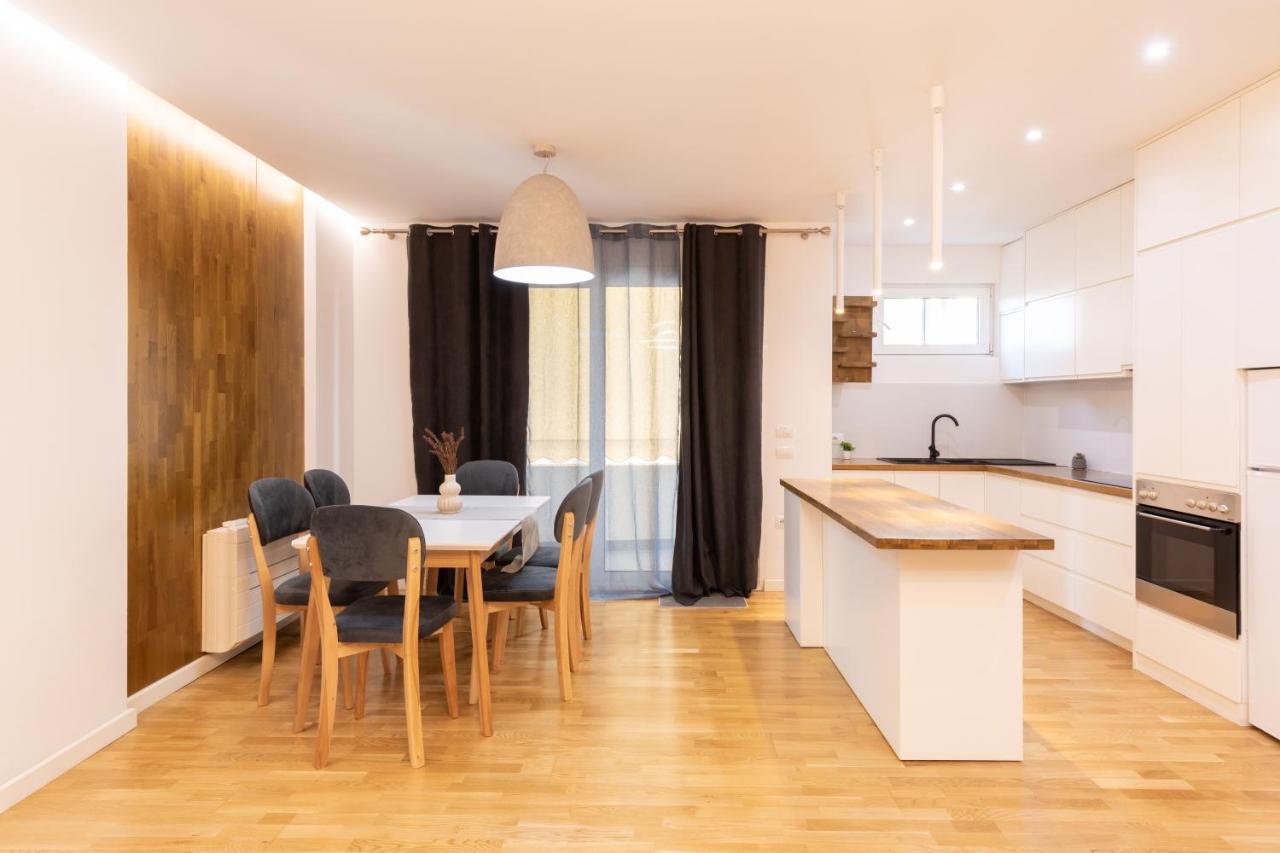 Exclusive 2 Bedrooms Apartment Tirana Kültér fotó