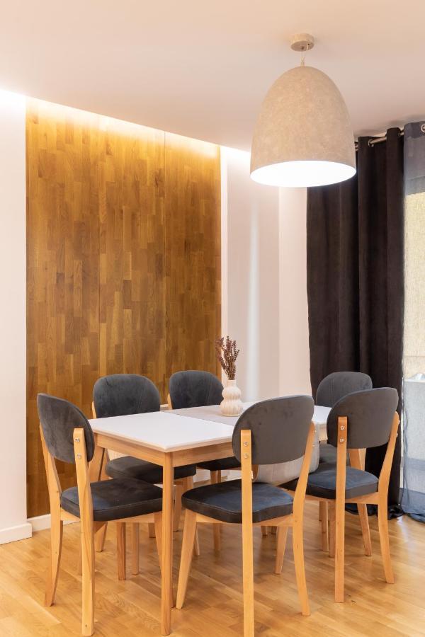 Exclusive 2 Bedrooms Apartment Tirana Kültér fotó