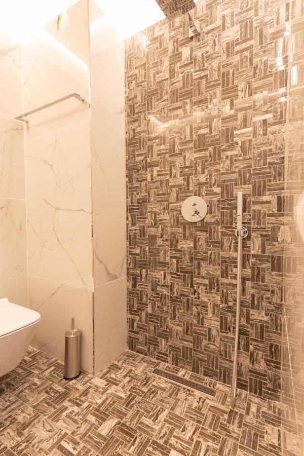 Exclusive 2 Bedrooms Apartment Tirana Kültér fotó