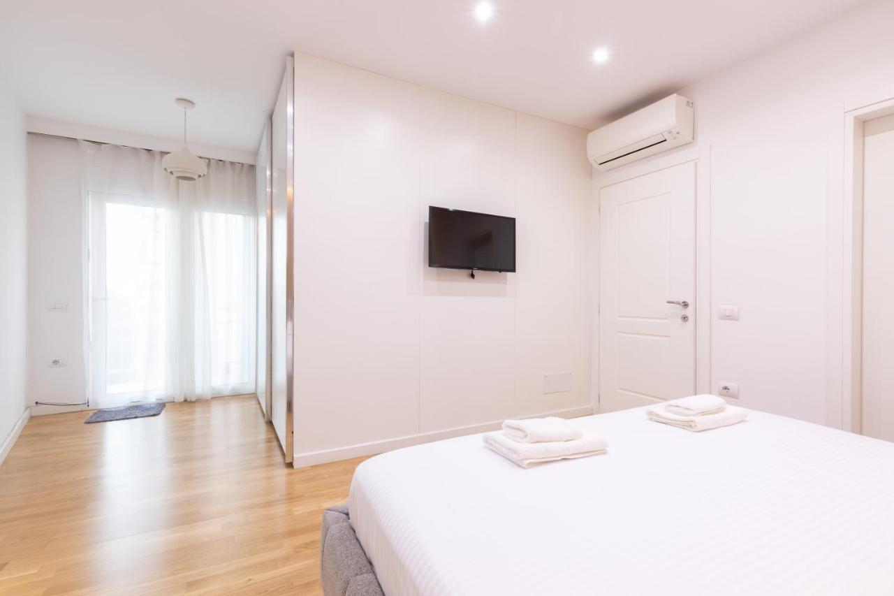 Exclusive 2 Bedrooms Apartment Tirana Kültér fotó